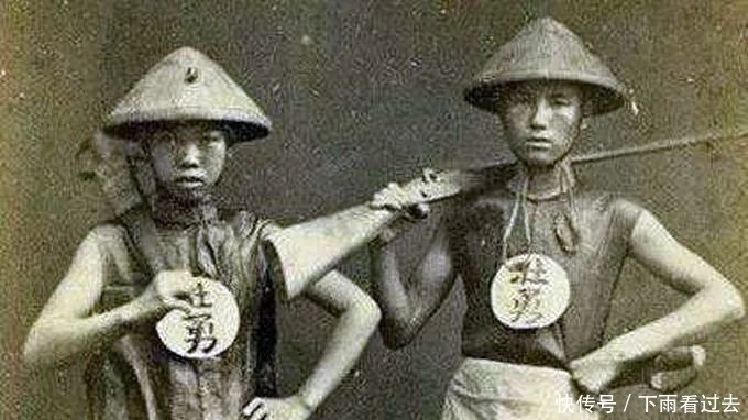 八旗兵和绿营兵|清朝军服上的“兵”和“勇”有何区别?