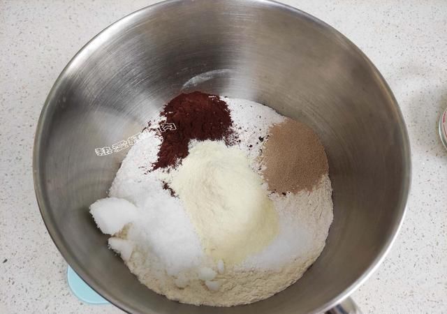 面包|辫子面包容易断筋,自打用了这办法,次次成功心情超好你也试试吧