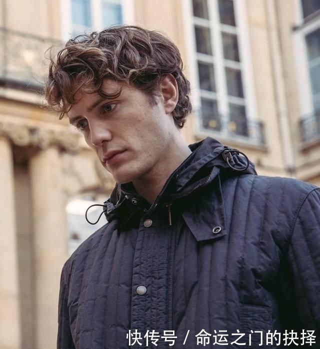 操作|“一顿操作猛如虎”的 Barbour 要走起来了?