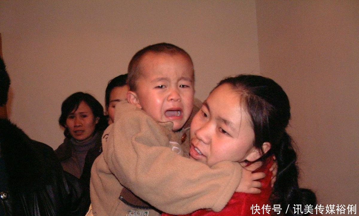 逃脱|遇到人贩子时，别喊“我不认识他”！学会这2招更容易逃脱