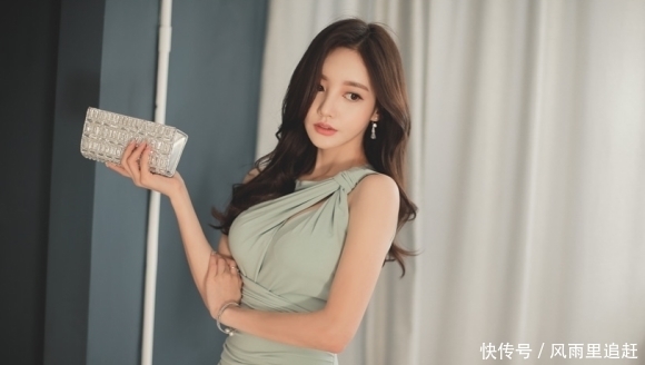 无袖|孙允珠高清美图：伊甸园花束收腰无袖薄荷礼裙