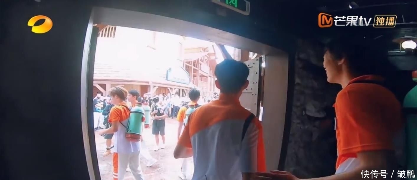  综艺|今年最好笑的综艺！胡军杨洋领着一群男人天南海北地玩捉迷藏