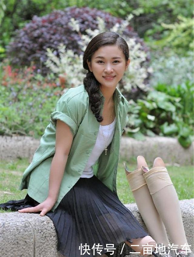 汶川|汶川地震失去双腿和女儿,丈夫出轨离婚,如今又顽强地“站”了起来