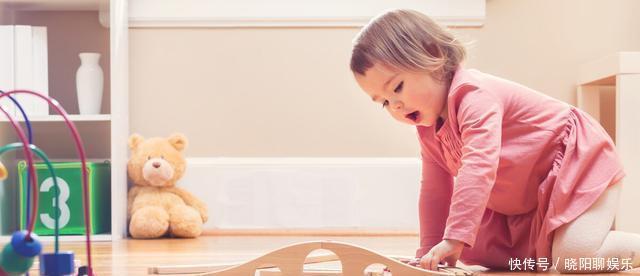 冷暴力|妈妈把孩子丢高铁上:父母的冷暴力,像针一样扎孩子的心