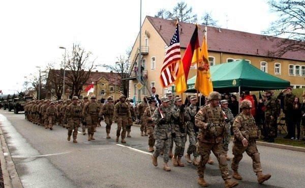 当地人|驻德美军撤走上万人,德国虽然收获了自由,却要面对尴尬与痛苦