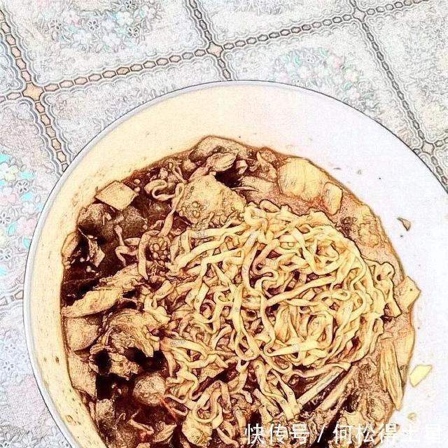  泡面|近期做的5款花式泡面，绝佳创意超乎想象