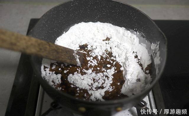 饮品|这道牛奶饮品真霸气,黑红的珍珠好Q弹,多一步降低热量放心喝