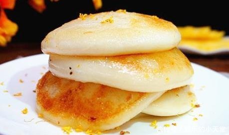 好吃|糯米粉最好吃的做法,外皮酥脆内里香软,上桌一家老小都爱吃