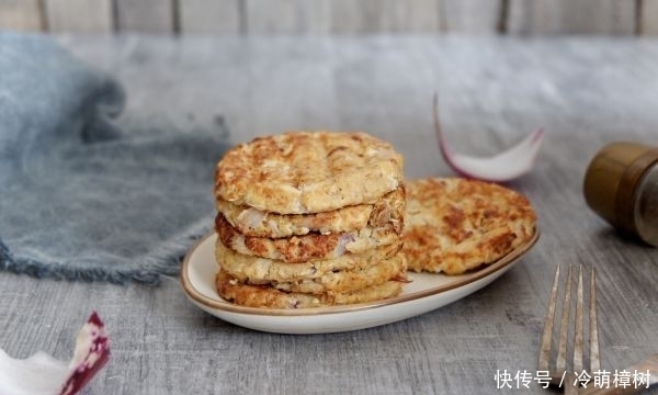  金枪鱼|金枪鱼燕麦豆腐饼