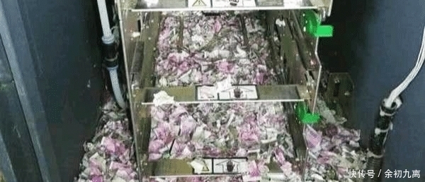  一顿饭|老鼠饥不择食, 钻入ATM内吃钱, 一顿饭值120万元, 银行哭倒在厕所