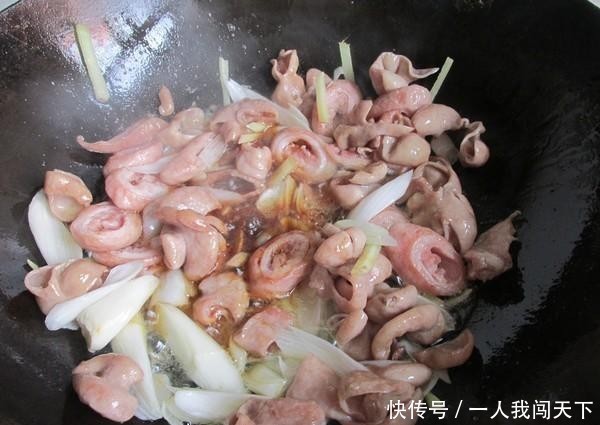 身上|猪身上最“鲜”的地方,很多人却认为脏,用它炒菜补肺润燥