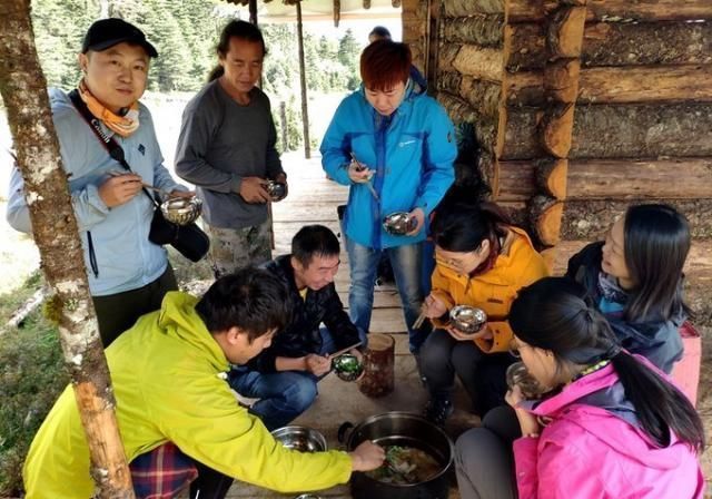 神山|无深度不云南——丽江巴拉神山徒步穿越攻略