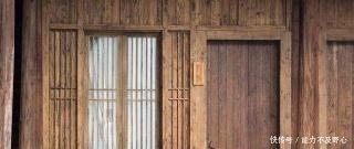  外人|中国古代根本没有玻璃，只有简单的窗户纸，如何防止被外人偷窥？
