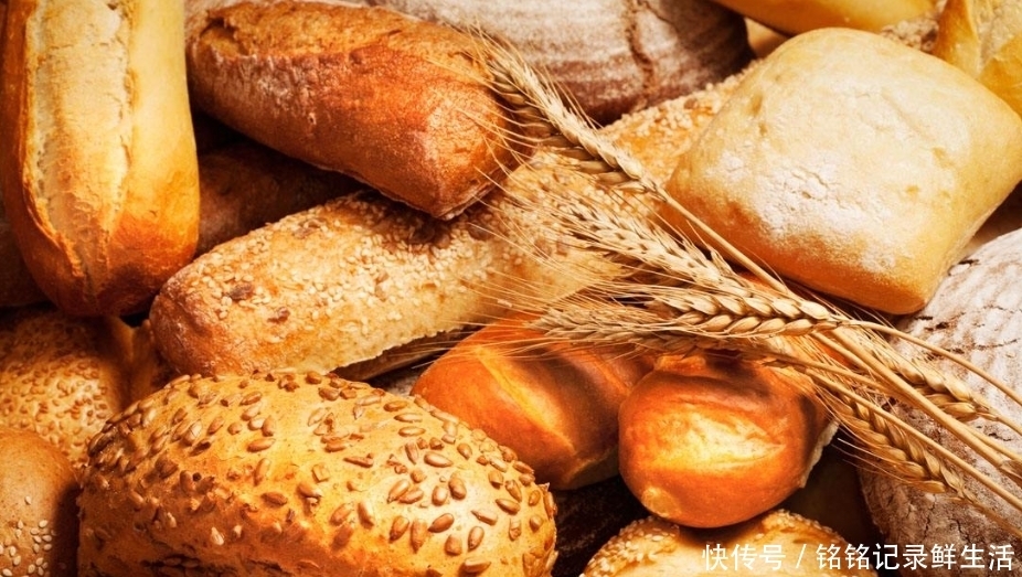  鸡蛋面包|爱吃面包的人，买时尽量避开这几种，老板一瞧就知道是内行人