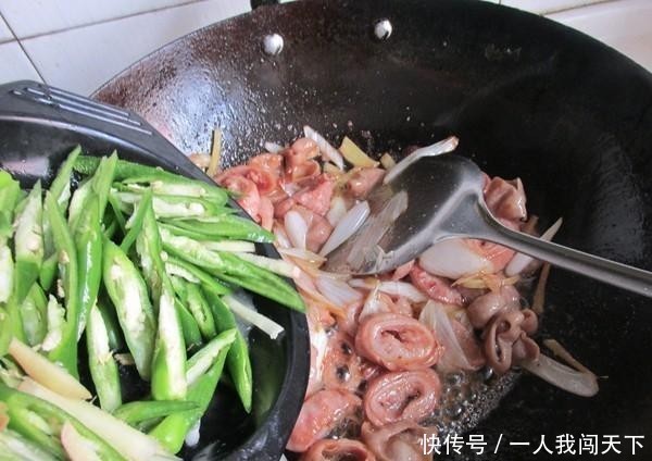 身上|猪身上最“鲜”的地方,很多人却认为脏,用它炒菜补肺润燥