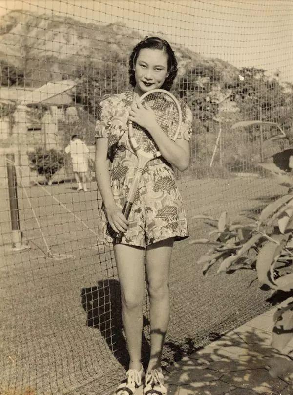 胡蝶|老照片图1末代庆亲王和名妓杨翠喜,图6穿短裤的民国美女胡蝶