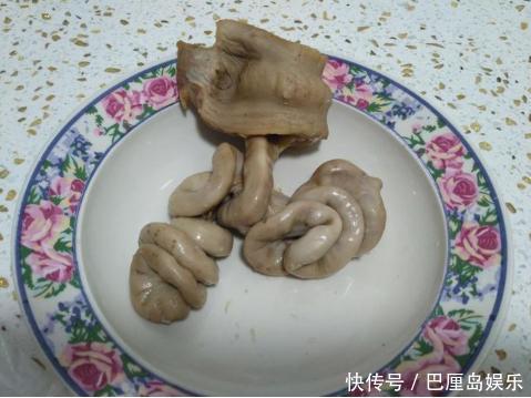 也别|在饭桌上遇到这道菜，尽量少吃，也别多问，以免尴尬