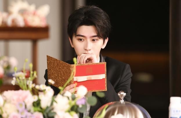  全新|《奔跑吧》全新一季 今晚开播，“跑男团”要体验别样人生