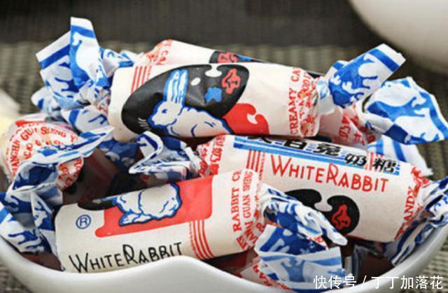 辣条|4种小学生的“土豪零食”,你读书时若吃过3种就是王者!