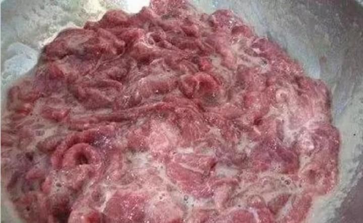难怪|为什么牛肉一炒就变老，其实你差了这一步，难怪牛肉不嫩滑