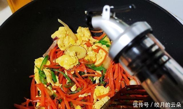 好吃|萝卜怎么做很好吃,与鸡蛋搭配既营养又美味,他简单易做