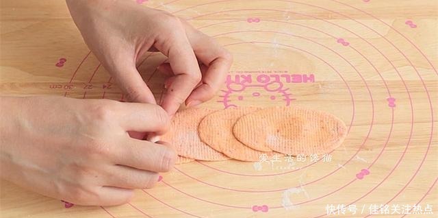 好吃|立秋后,我家早餐迷上吃它,有面粉就能做,蓬松暄软,好看又好吃