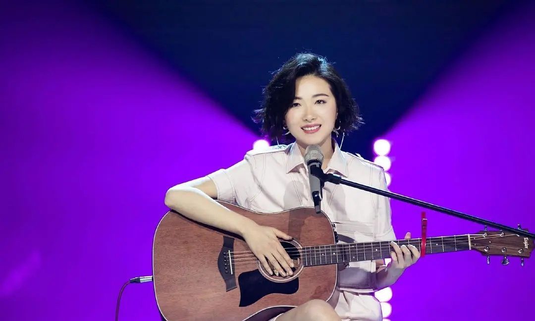 风平浪静|《姐姐》乘风破浪变“风平浪静”,少了冲突感,还有多少人愿意看