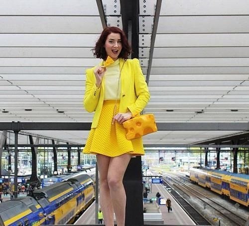 不止|不止方便面,各种食物变为挎包,真是让“吃货”难以抗拒的诱惑