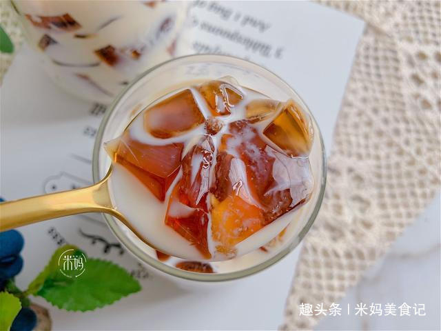  丝滑|天一热，这饮品特受欢迎，冰凉爽口，入口丝滑，比吃雪糕还过瘾