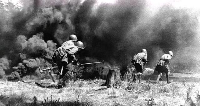 格局|同样是儿子被俘虏,斯大林和赫鲁晓夫不同做法,体现两人的格局