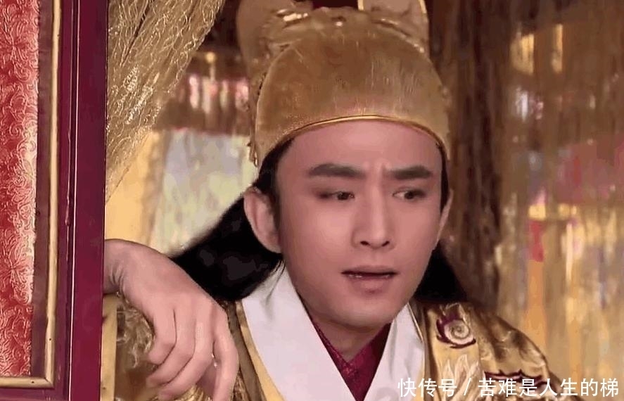  赏赐|听说大臣贪污, 皇帝上朝时当众宣布: 再赏赐你十万两自己背回家