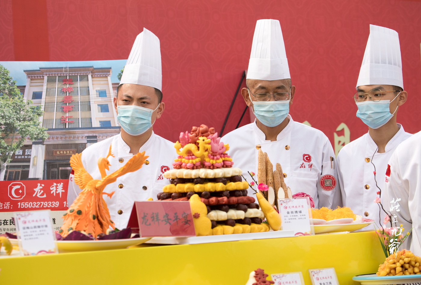 如今|昔日宰相家的美食 如今穿在了网红身上 脱下来还能吃