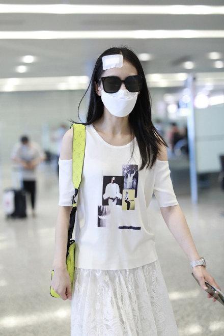 婚姻|黄圣依被淘汰发文告别《浪姐》:没遗憾但不甘,婚姻被质疑很委屈