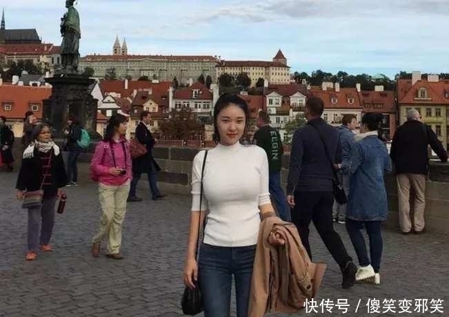 妹子|街拍:妹子穿着整洁时尚,散发迷人性感的气质