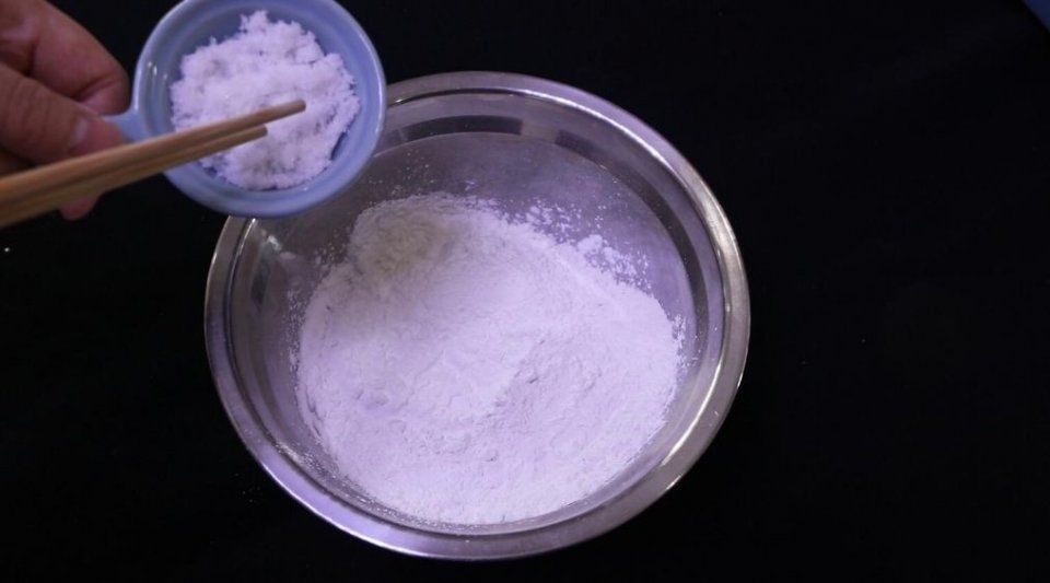 白糖|白糖和糯米粉还能这么吃,第一次吃就吃上瘾了,外酥里糯