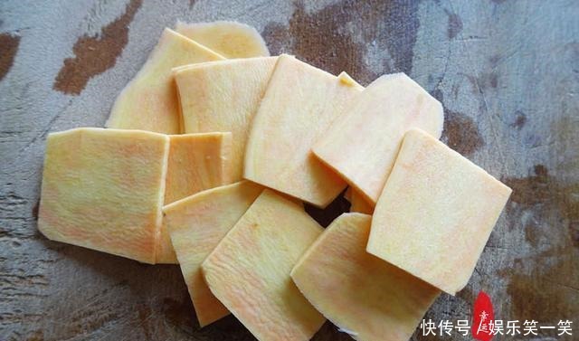 好吃|用红薯山药鸡蛋制作的小甜品,特别有颜值,好吃又好看