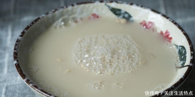 焦脆|面粉试试这样做一次,比包子油条好吃百倍,上层肉香底层焦脆