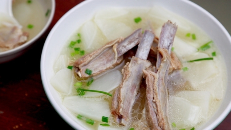 白萝卜|爱吃羊肉又怕膻,几个小技巧教给你,羊肉变得很鲜美