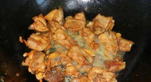 超级|排骨不要只会红烧了,做成这种土豆烧排骨,味道好吃,还超级下饭