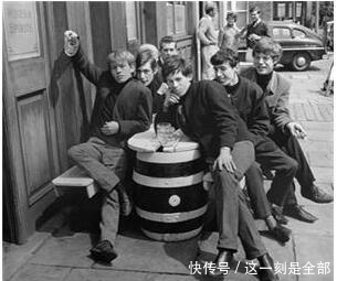 照片|那时候霍金还站着,希特勒还在当伴郎!史上最罕见的40张照片