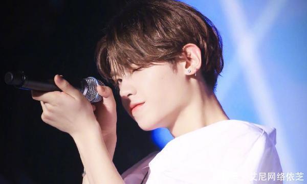 快本|继上《快本》后,任嘉伦又有一新综艺看到嘉宾阵容视觉盛宴