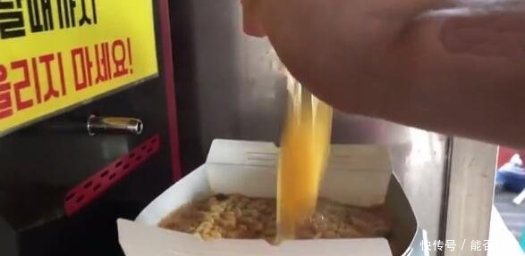 全球|风靡全球的泡面,在韩国出现了自助服务,简直是逆天了