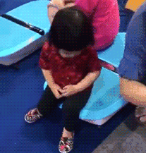  姐姐|爆笑段子：姐姐给我送了一套蕾丝睡衣，我蛮喜欢，洗好晾在阳台上