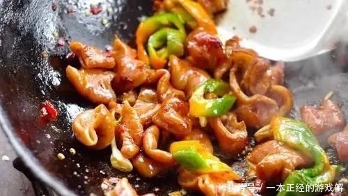 肯定|生炒肥肠咬不动?你肯定少做这一步!加这步,肥肠爽脆入味没腥味