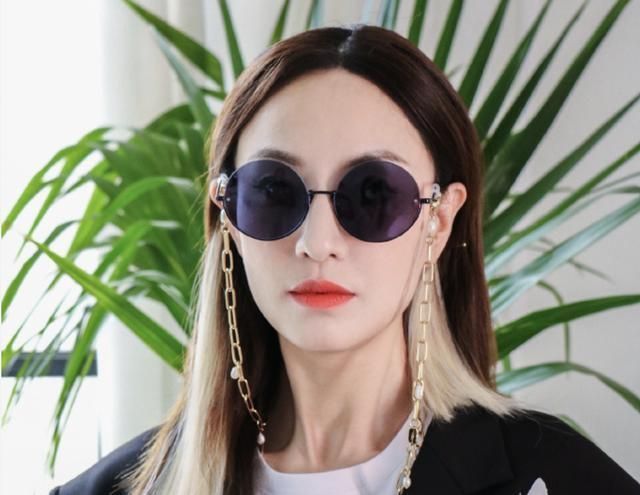  发展|淘汰者发展更好？郑希怡拿下7个代言，成团者却深陷舆论风波