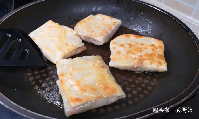  烫面|儿子迷上此面食，三天两头吃一次，不发面不烫面，上桌瞬间就扫光