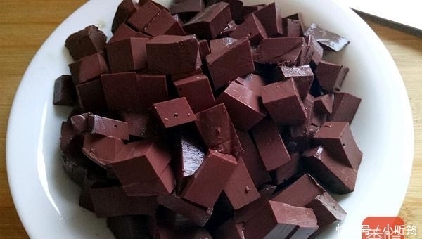 小虾米炒|这菜是“天然补血剂”,每周吃一次,低血糖、气血不足都躲着你