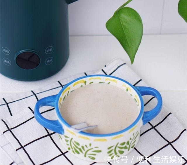 适合|适合秋天的滋补豆奶,口感如丝顺滑