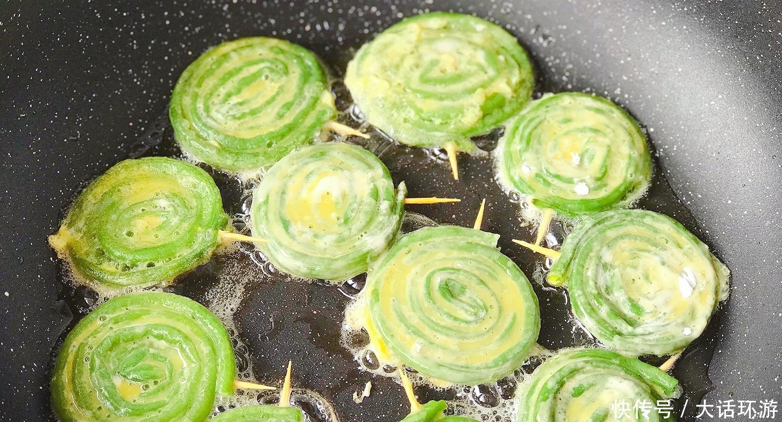 三伏天|三伏天吃它最应季,2元钱买1捆,卷一卷给孩子做零食,营养超美味