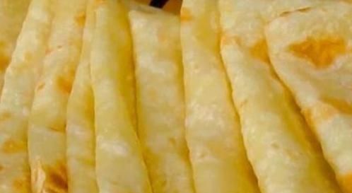 劲道|烙饼和面时,多加这1样,烙出来的饼香软又劲道